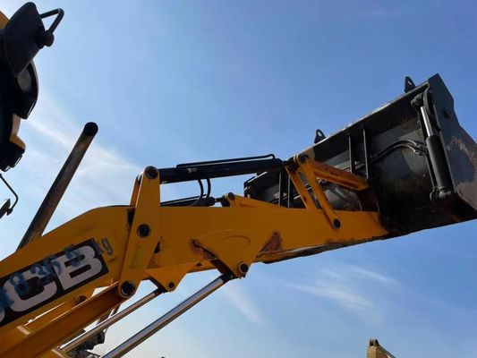 JCB 4CX ECO بارگیری کننده کفپوش دست دوم برای ساخت و ساز