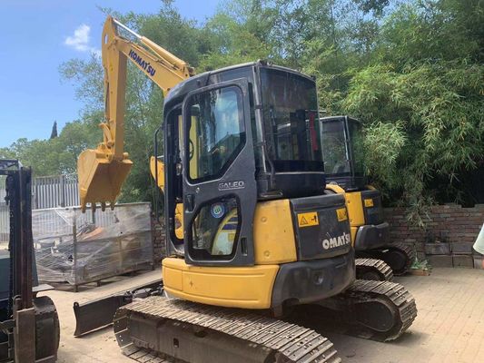 استفاده شده PC50MR-2 Komatsu مینی حفاری کابین بسته برای سایت ساختمانی