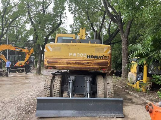 کمپکت ژاپن استفاده شده Komatsu Excavator PC150W-6 استفاده شده چرخ Excavator