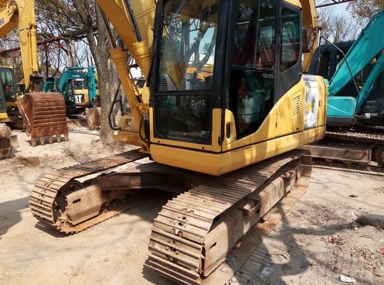 رنگ اصلی استفاده شده Komatsu Excavator PC240-8 استفاده شده Crawler Excavator