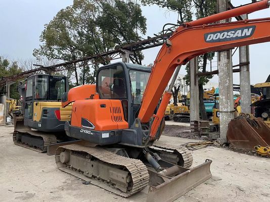 2018 سال استفاده شده Doosan DX60-9C مینی حفاری در وضعیت عالی/ استفاده شده Doosan مینی حفاری برای فروش