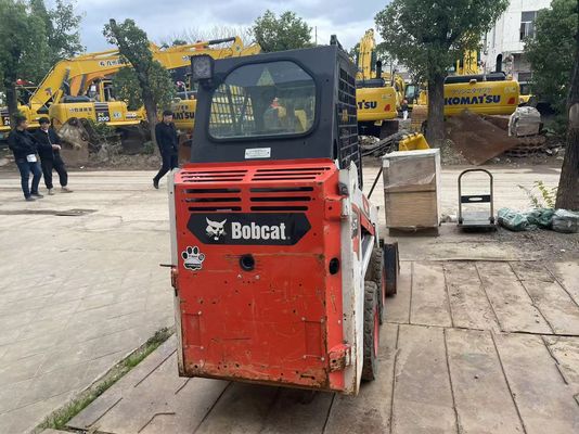 رنگ اصلی استفاده شده Bodcat S70 Skid Steer Loader کارایی سوخت عملکرد پایدار