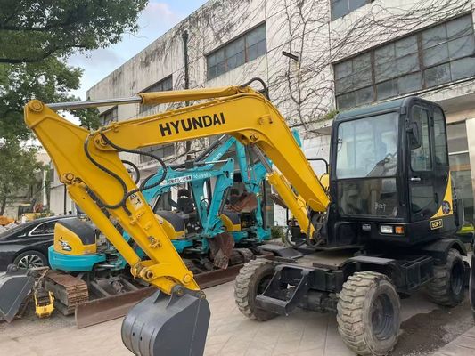 ماشین حفاری چرخدار مینی هیوندای مدل R60W-7 مستحکم و کارآمد