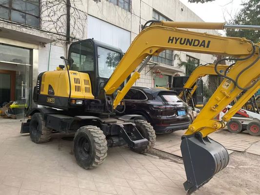 ماشین حفاری چرخدار مینی هیوندای مدل R60W-7 مستحکم و کارآمد
