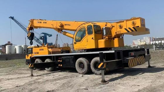 XCMG QY50K-II 50 تن کامیون استفاده شده جرثقیل با ظرفیت بالا کامیون های استفاده شده