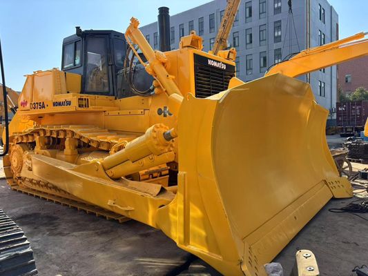 اوليک ژاپني استفاده شده Komatsu D375A بولدوزر با هيدروليک ريپر