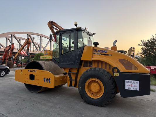 استفاده شده XCMG XS223J تک درام کمپکتور کار آسان و حالت خوب